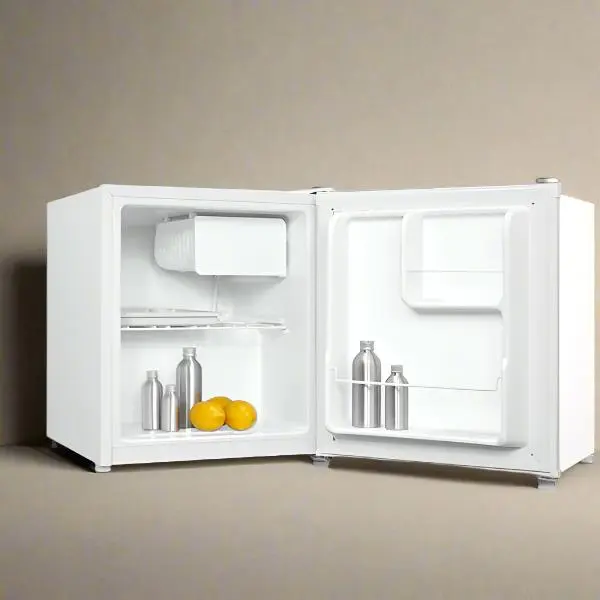 MINI BAR TELEFUNKEN 45 LITRES DEFROST FRIGDF106- BLANC – Image 2